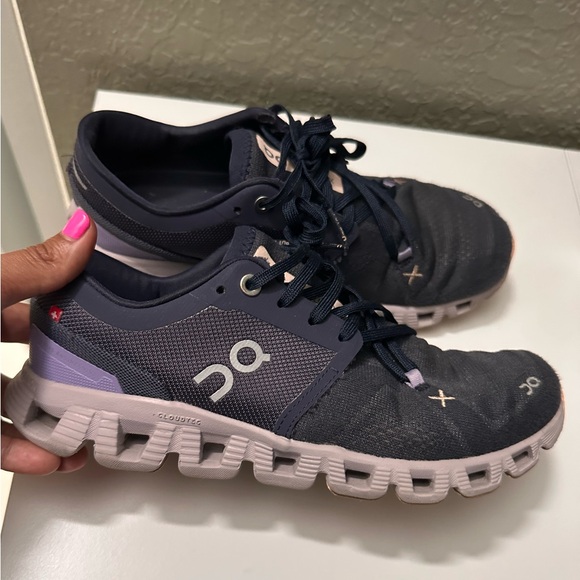 On Cloud Iron Fade, Purple, Womens Running Shoes-US 7 Women’s - Picture 1 of 8